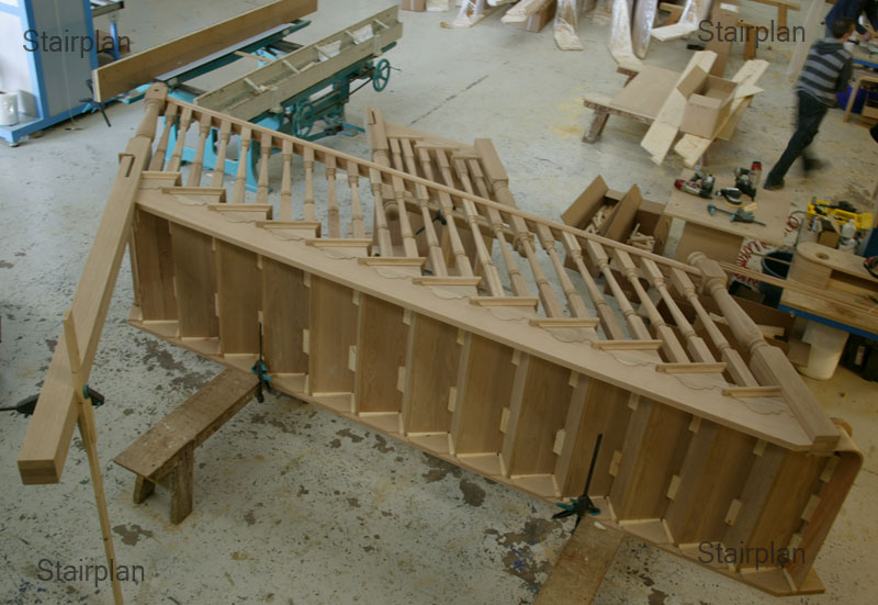 Oak cut string brooklyn staircase