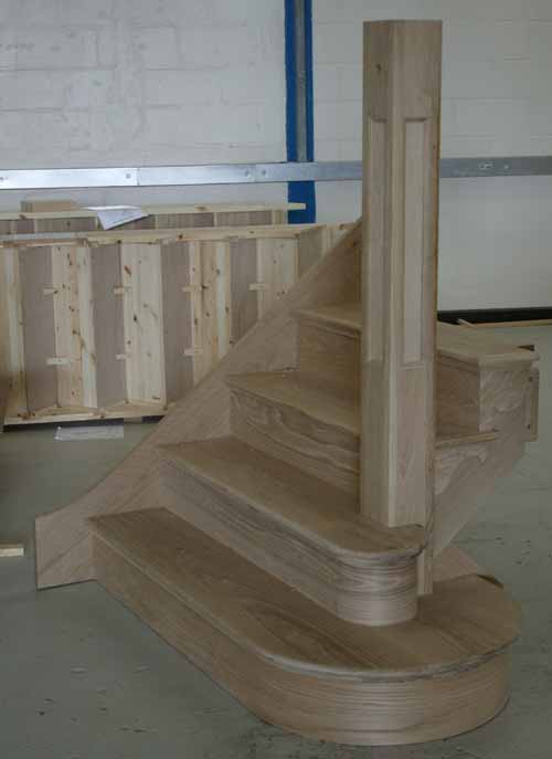 Netherfield bespoke oak curtail step