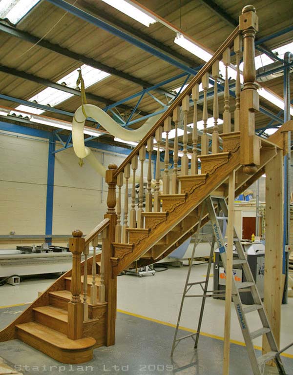 Prescott Oak Cut String Staircase