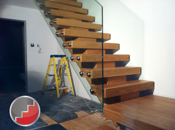 new oak staircase frameless balustrading