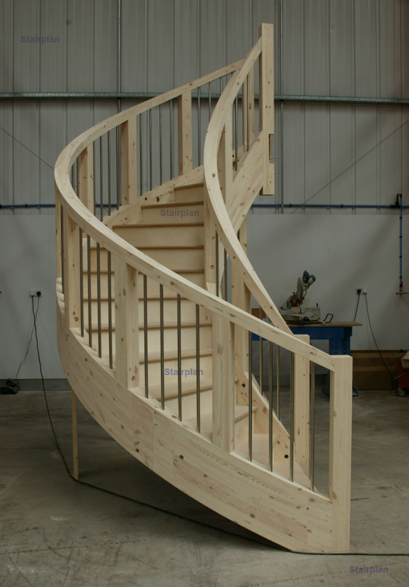 Curcular staircase designs Curved stair strings