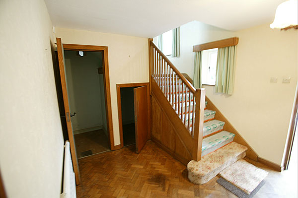 Tired oak staircase