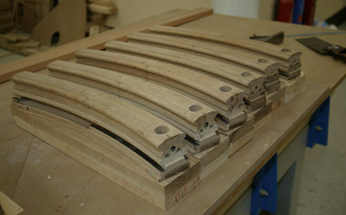 Wreathed handrail sections Geometrical rising curve