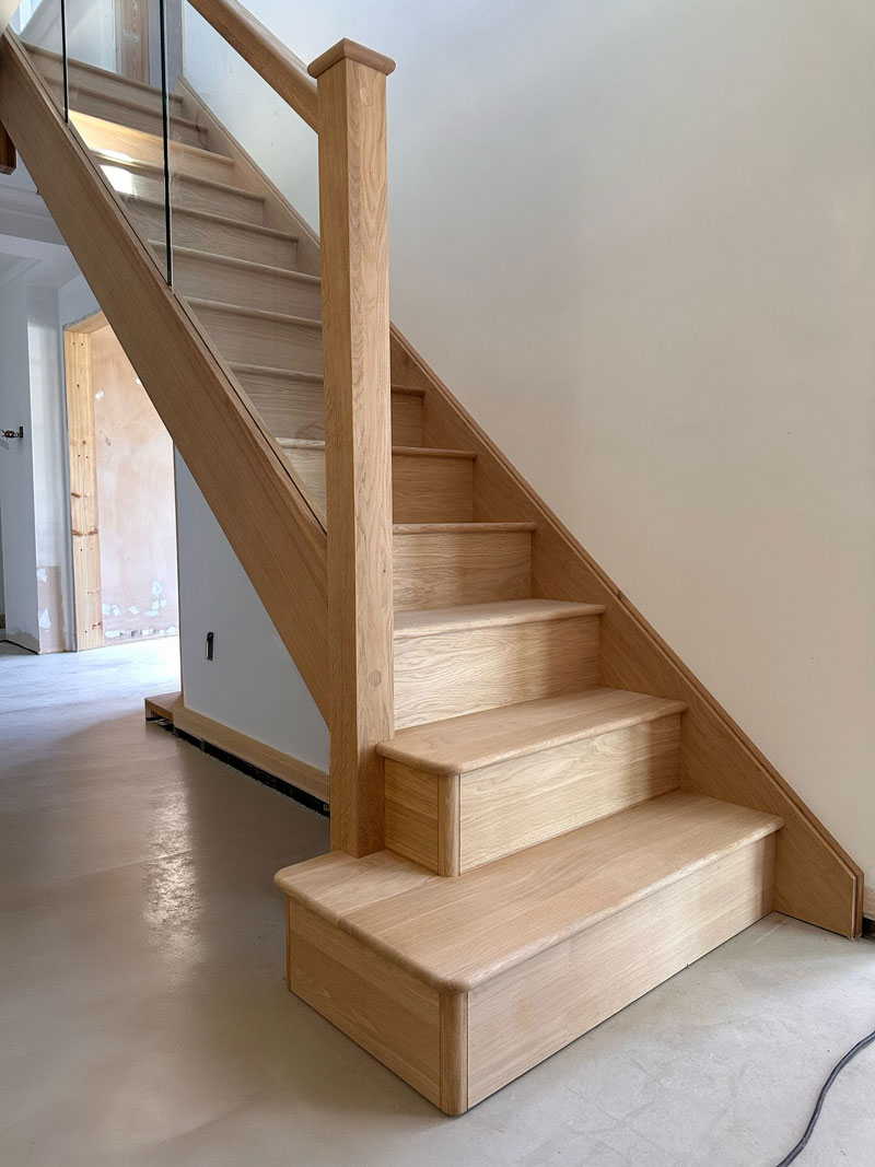 Oak Staircase Houston style with Glass
