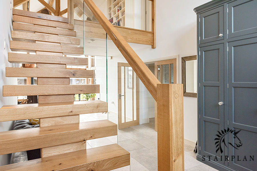 oak x vision straight staircase
