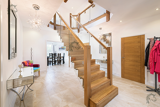 Z-Vision oak and glass central feature staircase